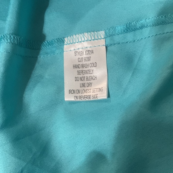 Turquoise around the neck open back dress - Picture 9 of 9